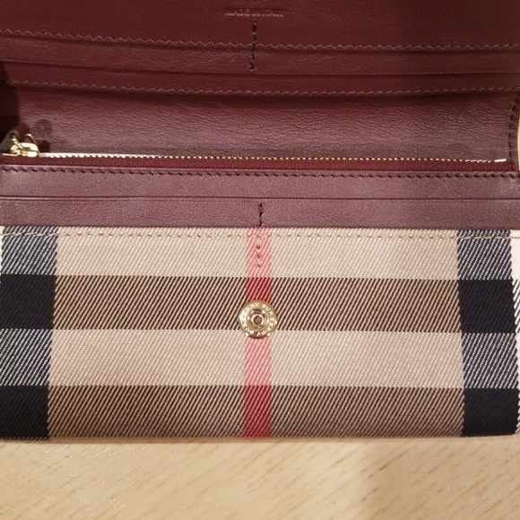 Burberry Horsferry Check Wallet - Picture 6 of 7